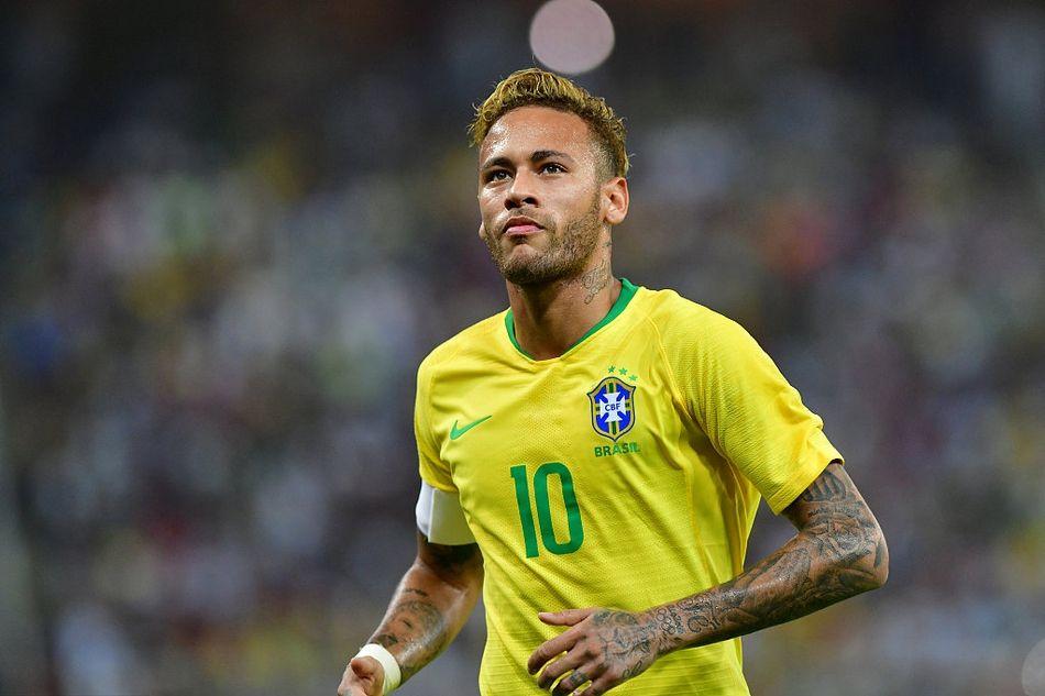 弗赖堡4-3沃尔夫斯堡，格里福点射、舍尔汉特破门（弗赖堡4-3险胜沃尔夫斯堡：格里福点球命中，舍尔汉特破门）