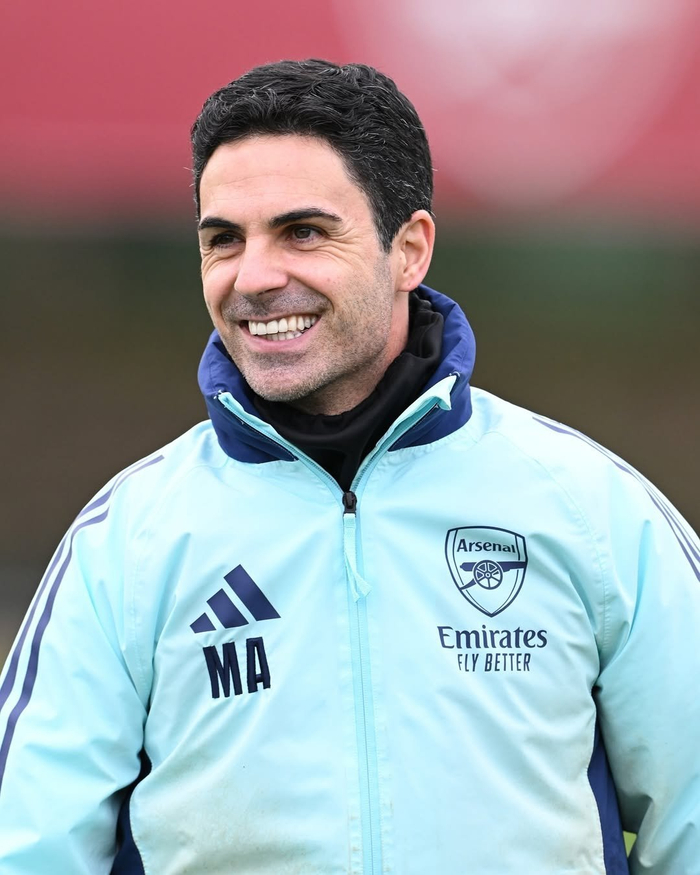 被好兄弟抢走女友，德布劳内和库尔图瓦的爱恨情仇