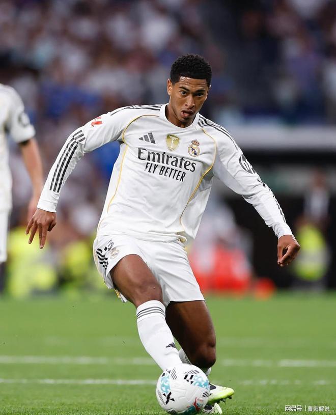 官方：38岁前国脚刘建业担任中超新军重庆铜梁龙新帅（中超新军重庆铜梁龙官宣：38岁前国脚刘建业出任主教练）