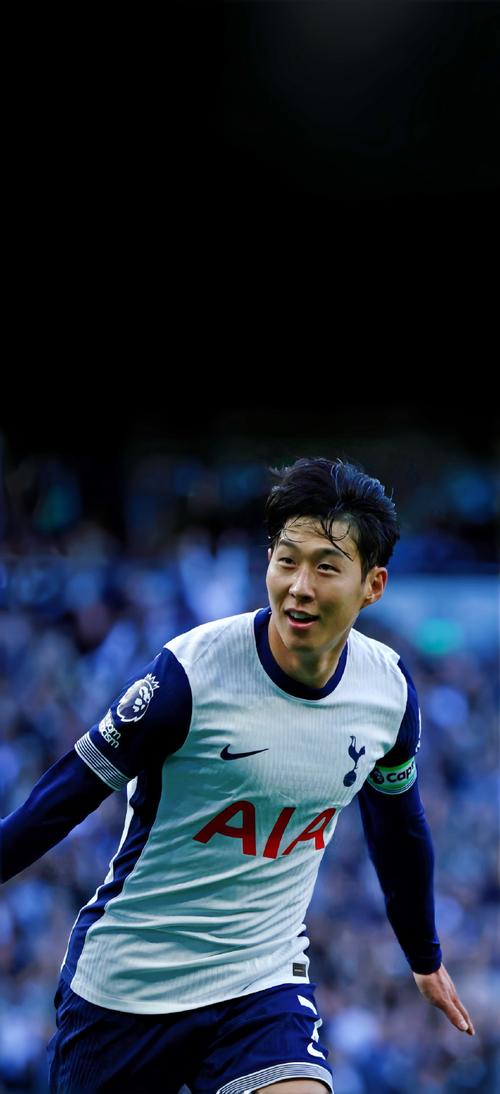 维拉客场4-3逆转布莱顿，终结其英超主场不败纪录，升至第三名。