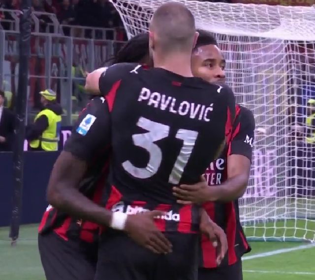 恩梅加：今天丢球丢得太容易，球队的防守还有待加强