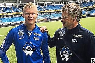 2025中超解围榜：杜加利奇以246次居首；本土球员廖均健最多