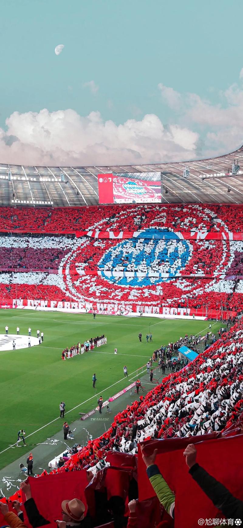 美因茨2-1逆转佛罗伦萨，李在城补时绝杀，霍勒巴赫破门