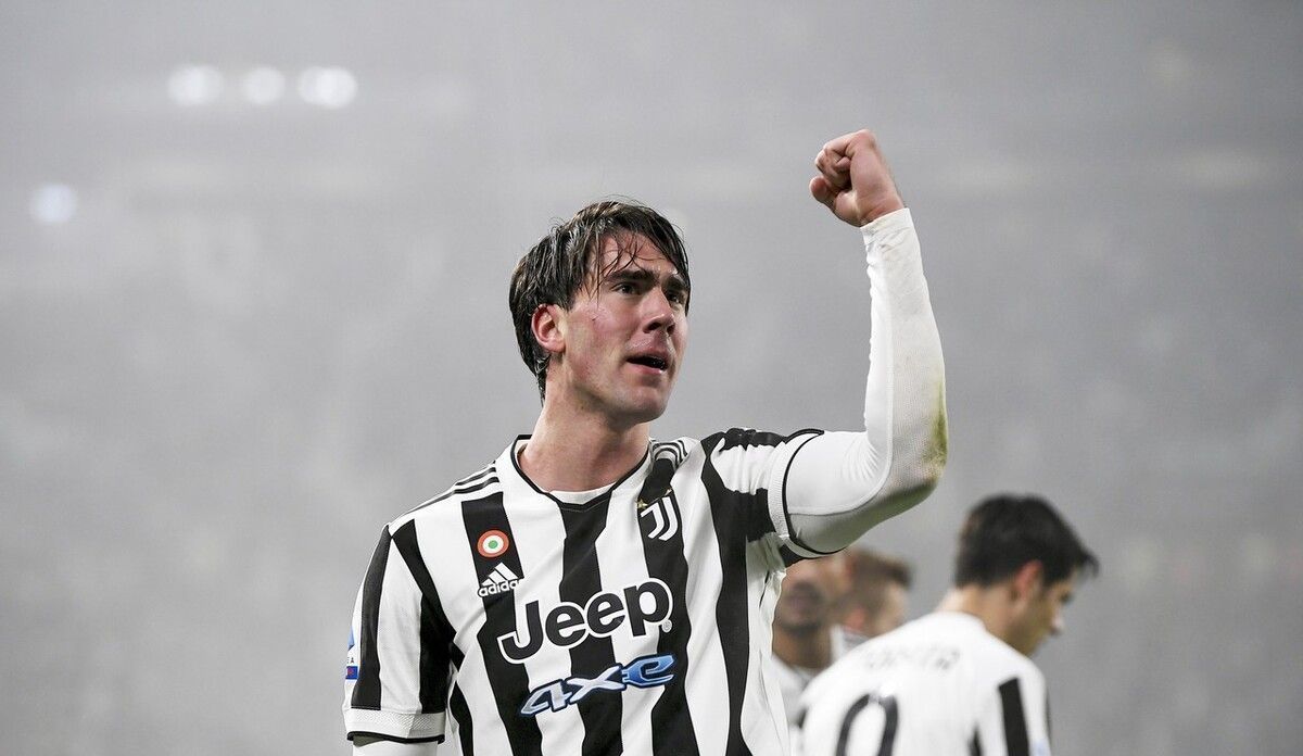 罗马诺：AC米兰已与科斯蒂克谈妥个人条款，转会费谈判顺利（罗马诺：AC米兰与科斯蒂克已就个人条款达成一致，转会费谈判进展良好）