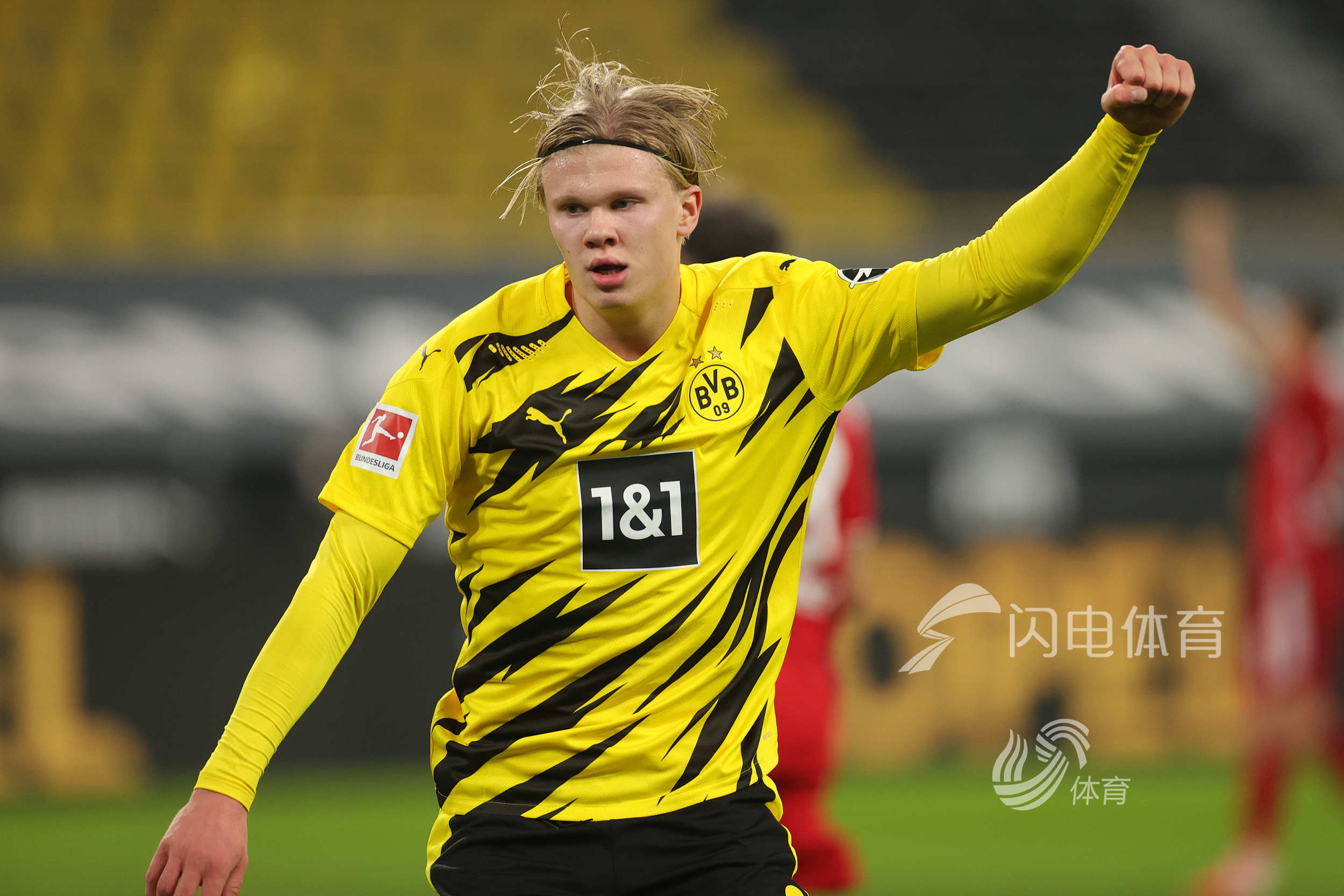 福登闪击破纪录+补时绝杀，铁卫送点恩梅查手刃旧主，曼城3-2鱼腩