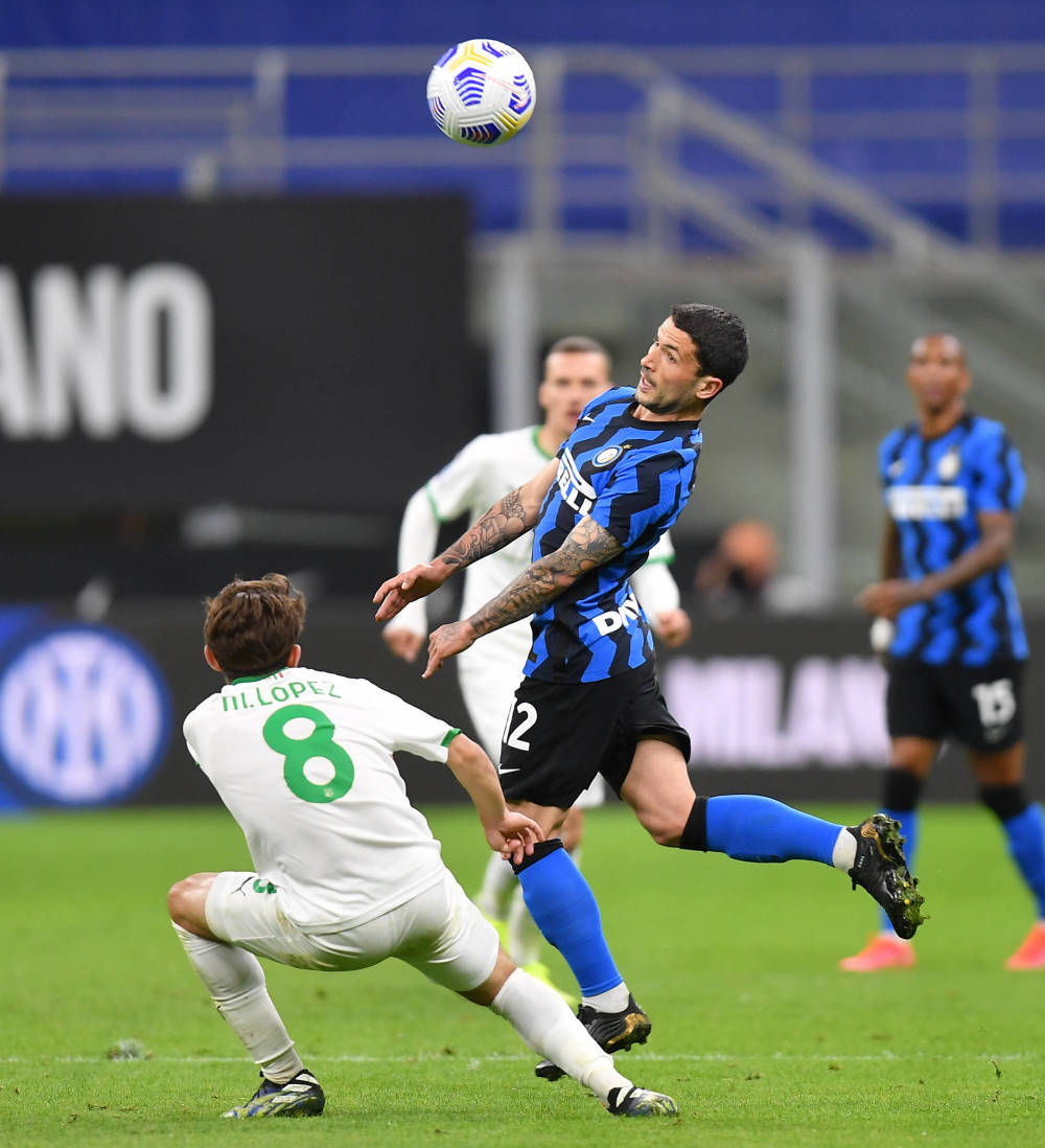 天空体育：伊萨克检查结果预计为小腿骨折，将长期缺席（天空体育：伊萨克或遭小腿骨折，预计将长期缺阵）