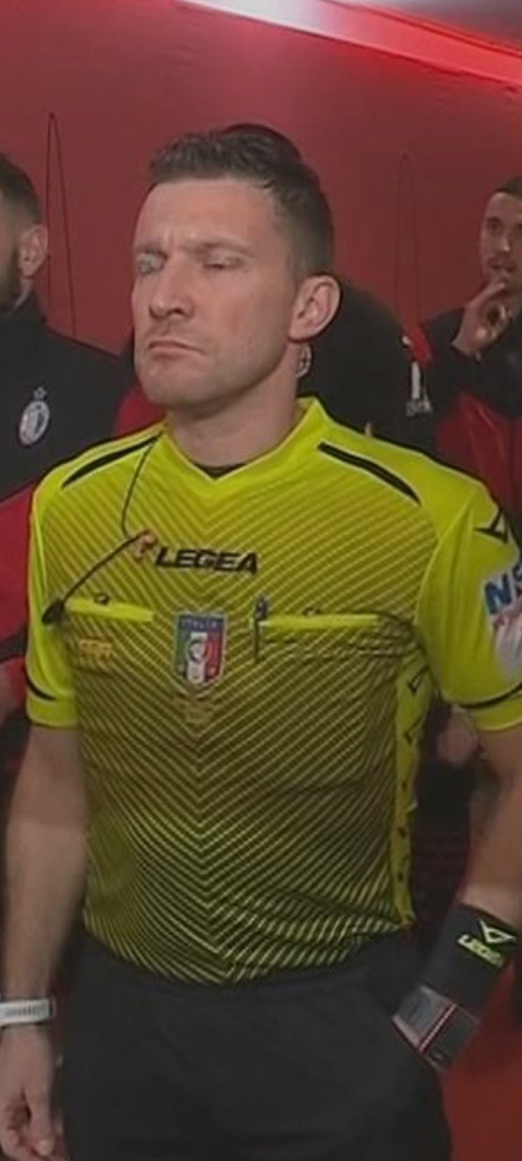 德天空：米兰已经和菲尔克鲁格达成协议，正与西汉姆积极谈判（德天空：米兰已与菲尔克鲁格达成一致，正就转会事宜与西汉姆积极洽谈）