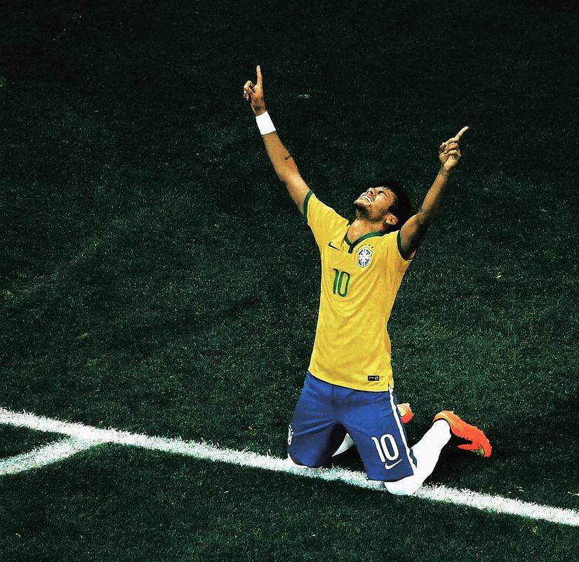 摩根公布C罗最新专访数据：全平台播放量达1.65亿次