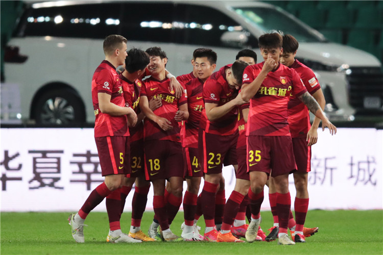 里奇：每场比赛都会有判罚争议，但评判这个不是我们该做的事
